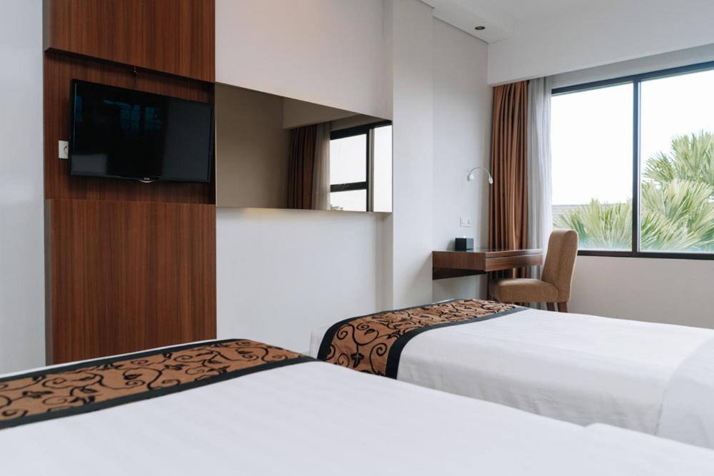 Anugrah Hotel Sukabumi Zewnętrze zdjęcie