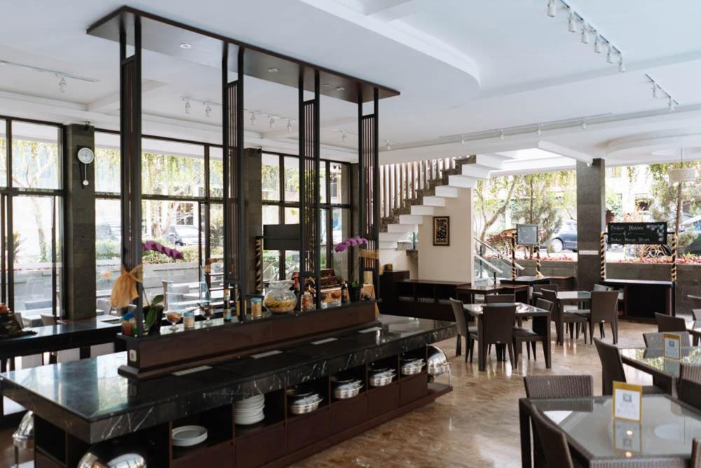 Anugrah Hotel Sukabumi Zewnętrze zdjęcie