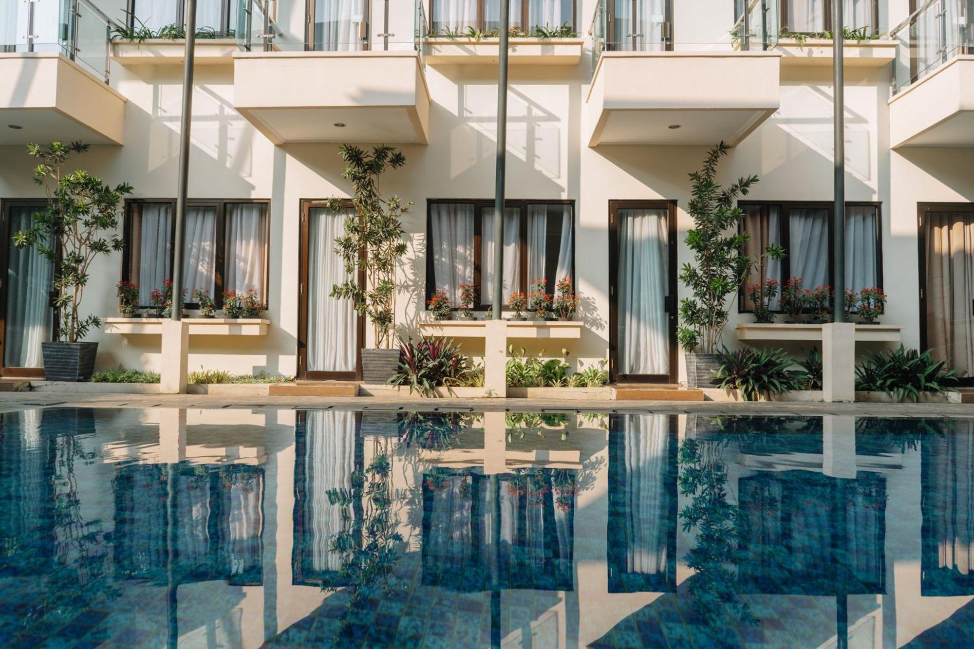 Anugrah Hotel Sukabumi Zewnętrze zdjęcie