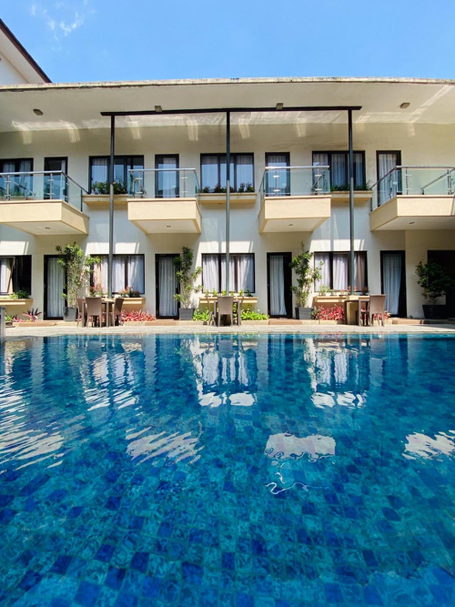 Anugrah Hotel Sukabumi Zewnętrze zdjęcie